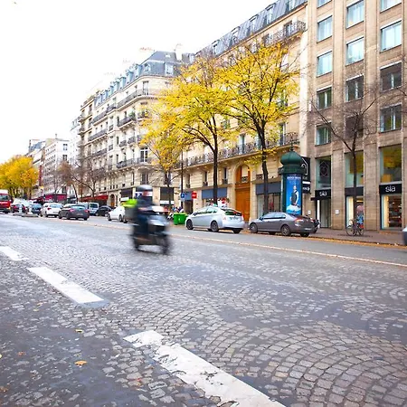 Private Studio - Avenue Wagram Apartman *